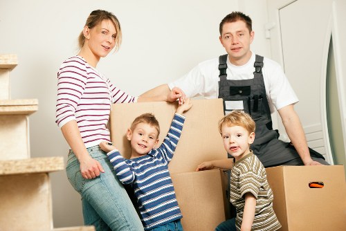 Cost-effective house removalist services in moving van